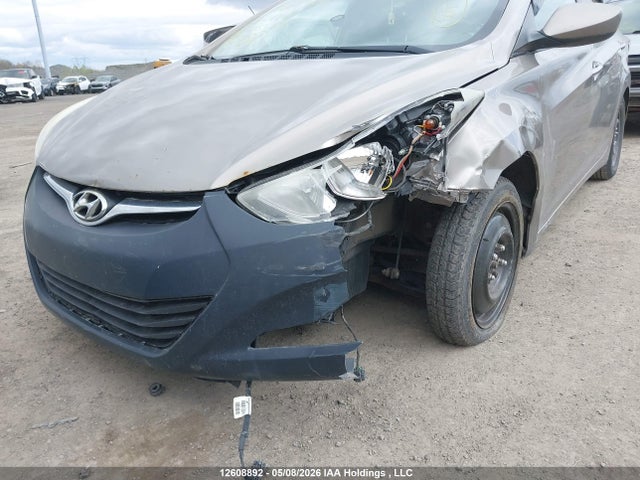 2016 Hyundai Elantra L+ მანქანა იყიდება აუქციონზე, vin: 5NPDH4AE1GH664946, აუქციონის ნომერი: 12608892