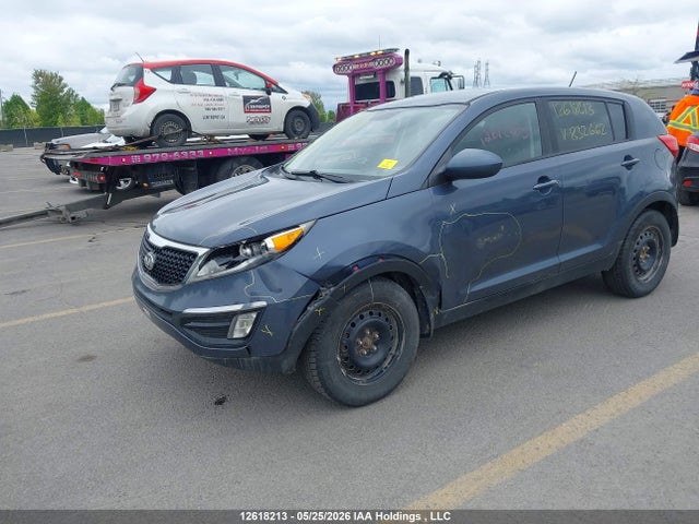 Продажа на аукционе авто 2016 Kia Sportage Lx, vin: KNDPB3AC1G7832662, номер лота: 12618213