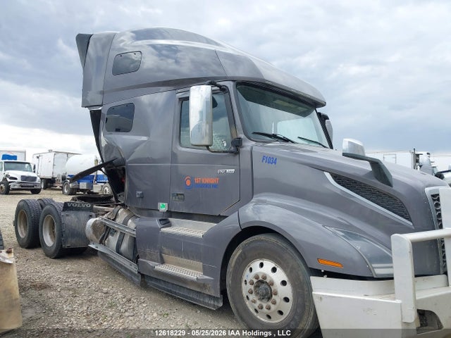 Volvo VNL 2021 4V4NC9EH0MN279401 Image 13