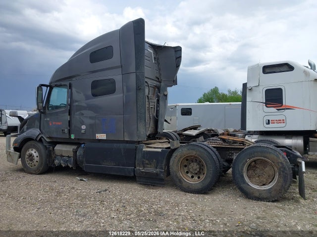 Volvo VNL 2021 4V4NC9EH0MN279401 Image 14