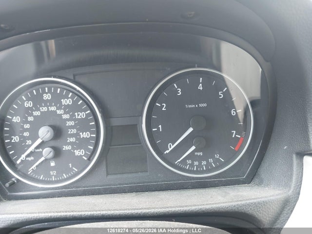 2006 Bmw 330 I მანქანა იყიდება აუქციონზე, vin: WBAVB33536KR76941, აუქციონის ნომერი: 12618274