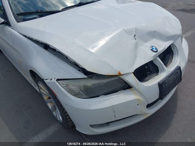 2006 Bmw 330 I მანქანა იყიდება აუქციონზე, vin: WBAVB33536KR76941, აუქციონის ნომერი: 12618274