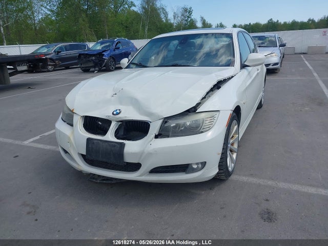 2006 Bmw 330 I მანქანა იყიდება აუქციონზე, vin: WBAVB33536KR76941, აუქციონის ნომერი: 12618274