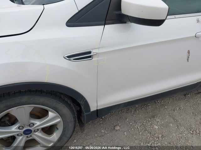 Aukcja sprzedaży 2015 Ford Escape Se, vin: 1FMCU9GX2FUC50569, numer aukcji: 12618287