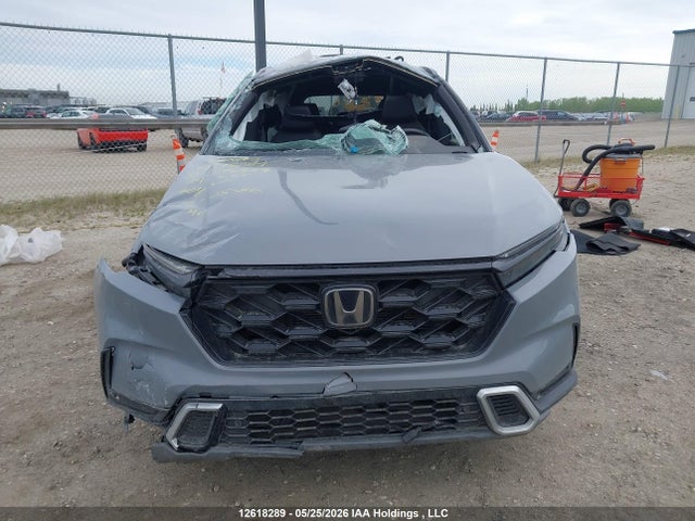 2024 Honda Cr-v Sport Touring მანქანა იყიდება აუქციონზე, vin: 2HKRS6H94RH215839, აუქციონის ნომერი: 12618289