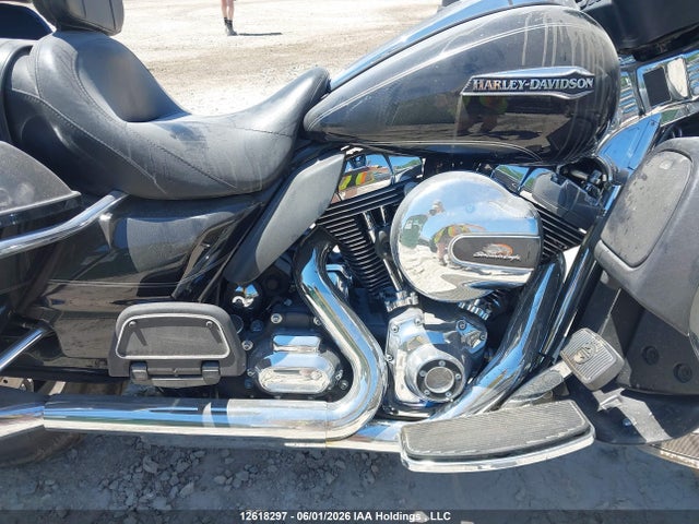 Harley-Davidson Flhtcu Ultra Classic Electra Gld 2015 5HD1FCMA3FB600314 Image 8