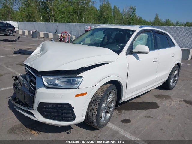 Audi Q3 2.0t Progressiv 2018 WA1JCCFS1JR006581 Image 2