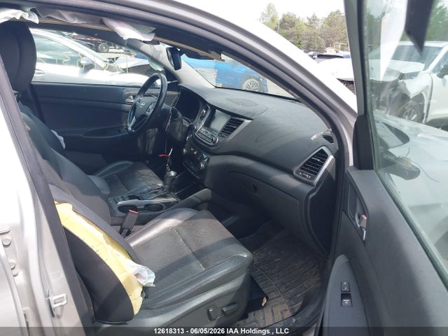 KM8J3CA2XGU043577 Hyundai Tucson