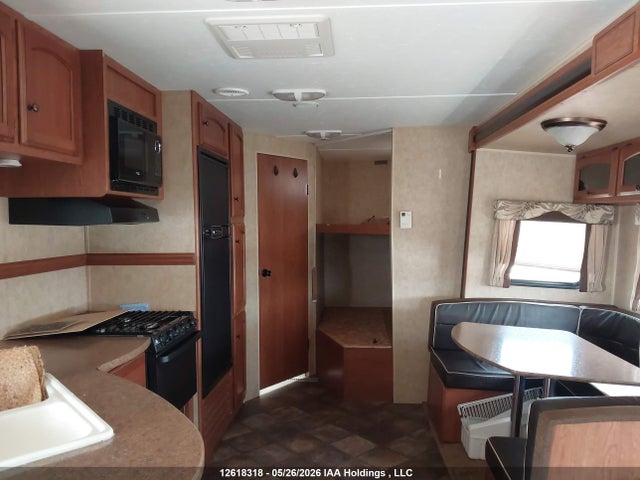 2012 Dutchmen Trailer მანქანა იყიდება აუქციონზე, vin: 47CTDEP26DM445474, აუქციონის ნომერი: 12618318