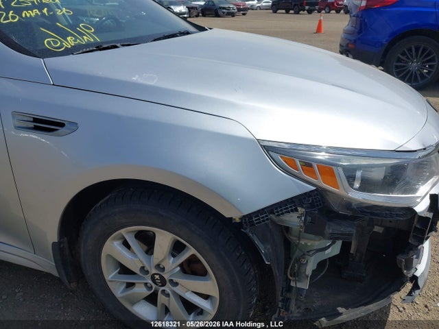 2017 Kia Optima Lx/lx+ მანქანა იყიდება აუქციონზე, vin: 5XXGT4L38HG145865, აუქციონის ნომერი: 12618321