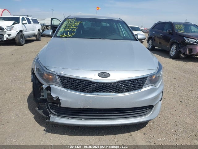 2017 Kia Optima Lx/lx+ მანქანა იყიდება აუქციონზე, vin: 5XXGT4L38HG145865, აუქციონის ნომერი: 12618321