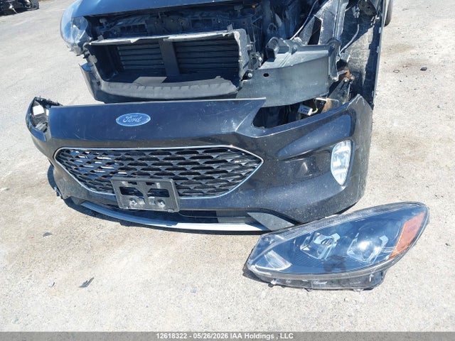 1FMCU9H61MUA41262 Ford ESCAPE SEL