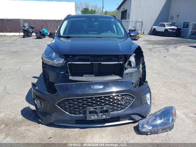 1FMCU9H61MUA41262 Ford ESCAPE SEL