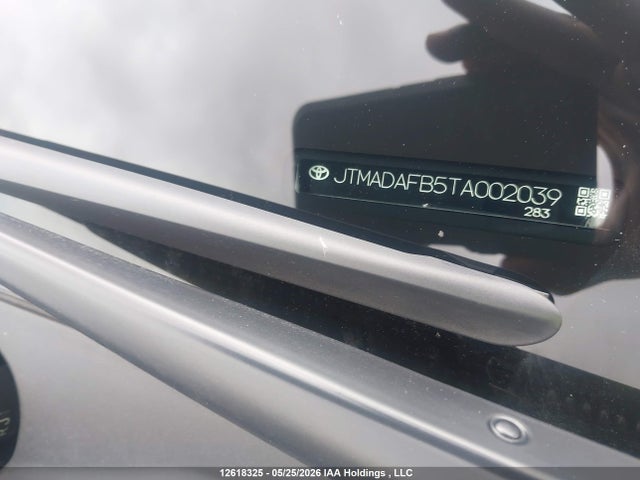 2026 Toyota Bz Limited Awd მანქანა იყიდება აუქციონზე, vin: JTMADAFB5TA002039, აუქციონის ნომერი: 12618325