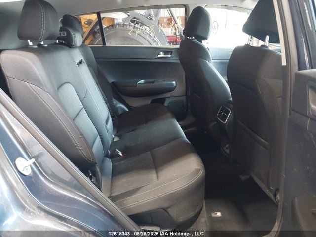 2018 Kia Sportage Lx მანქანა იყიდება აუქციონზე, vin: KNDPM3AC9J7479394, აუქციონის ნომერი: 12618343