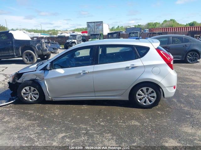 Hyundai ACCENT SE 2016 KMHCT5AE2GU238104 Image 13