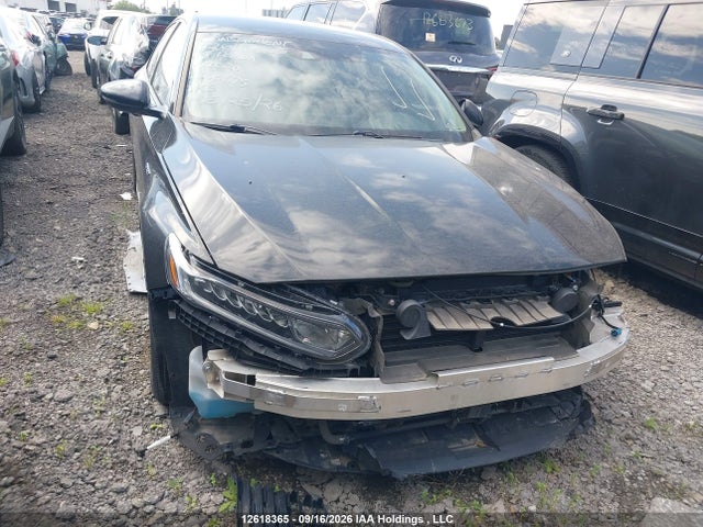 Auction sale of the 2019 Honda Accord Hybrid, vin: 1HGCV3F76KA800675, lot number: 12618365