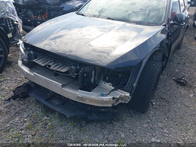 Auction sale of the 2019 Honda Accord Hybrid, vin: 1HGCV3F76KA800675, lot number: 12618365