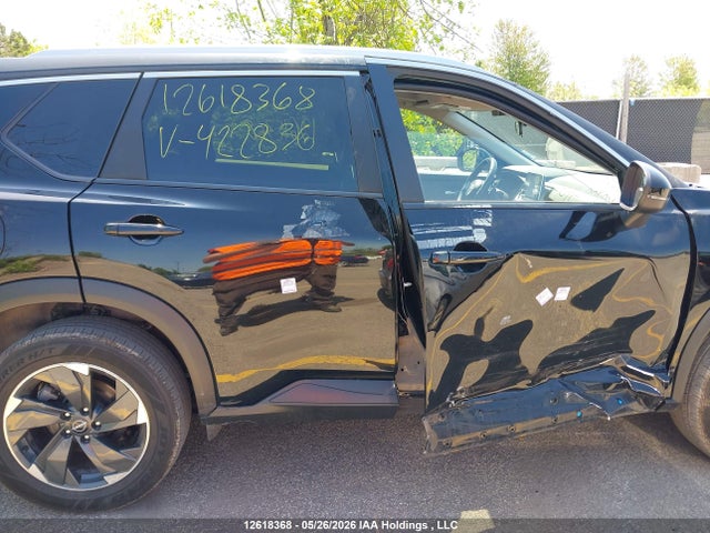 Продажа на аукционе авто 2024 Nissan Rogue, vin: JN8BT3BB4RW422836, номер лота: 12618368
