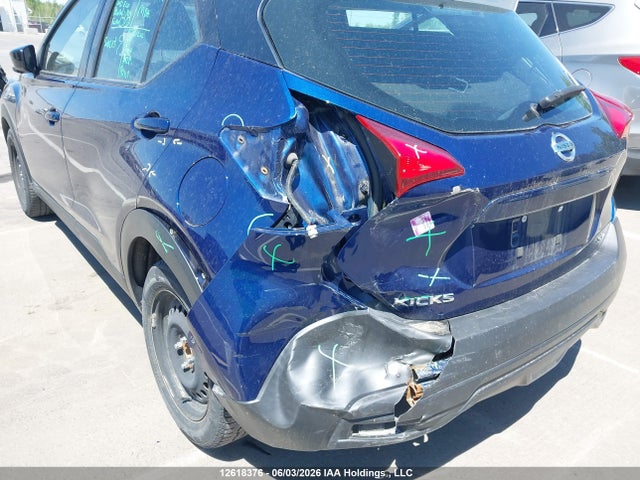 12618376 :رقم المزاد ، 3N1CP5CU1KL545461 vin ، 2019 Nissan Kicks S/sr/sv مزاد بيع