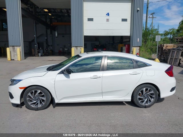 Honda CIVIC EX 2017 2HGFC2F88HH024081 Image 15