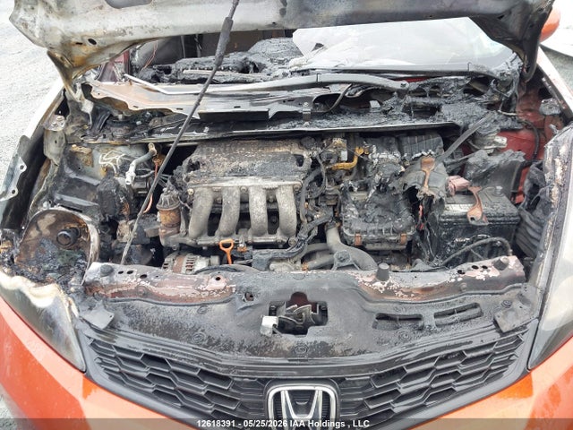 2013 Honda Fit Sport 5dr მანქანა იყიდება აუქციონზე, vin: LUCGE8H75D3005517, აუქციონის ნომერი: 12618391