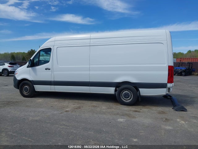 W1Y4KCHY0RP682997 Mercedes-Benz Sprinter 2500
