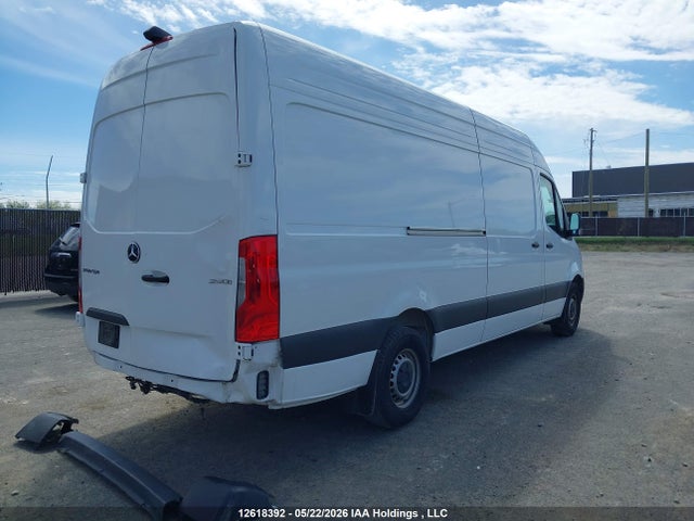 W1Y4KCHY0RP682997 Mercedes-Benz Sprinter 2500