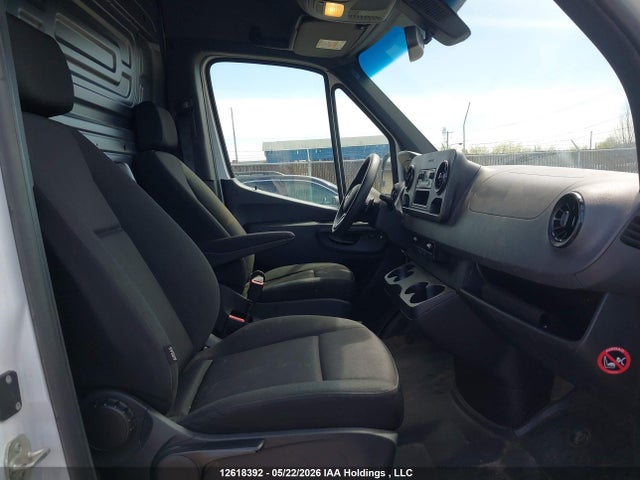 W1Y4KCHY0RP682997 Mercedes-Benz Sprinter 2500