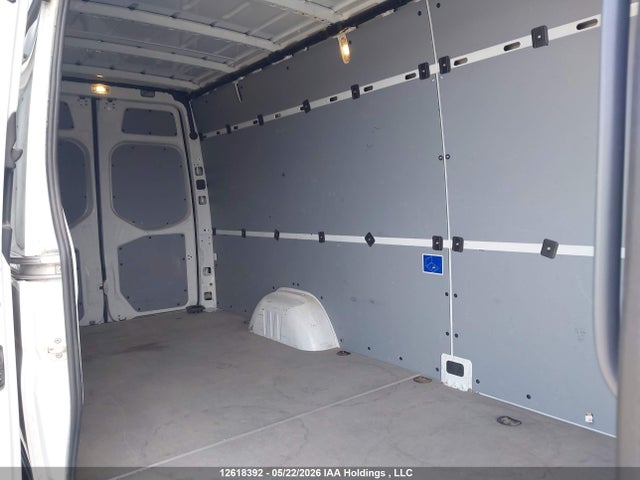 W1Y4KCHY0RP682997 Mercedes-Benz Sprinter 2500