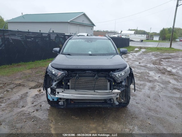Продажа на аукционе авто 2020 Toyota Rav4 Le, vin: 2T3B1RFV5LC081544, номер лота: 12618396