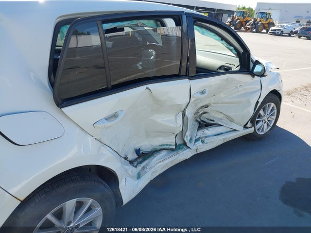 2016 Volkswagen Golf 1.8 Tsi Comfortline/1.8 Tsi Highline/1.8 Tsi Trendline მანქანა იყიდება აუქციონზე, vin: 3VW117AU8GM056767, აუქციონის ნომერი: 12618421