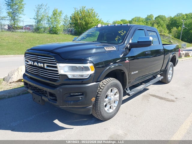 12618423 :رقم المزاد ، 3C6UR5FL5NG168331 vin ، 2022 Ram 2500 Laramie مزاد بيع