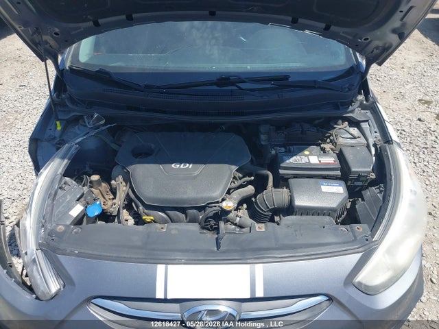KMHCT5AE4GU238203 Hyundai ACCENT SE