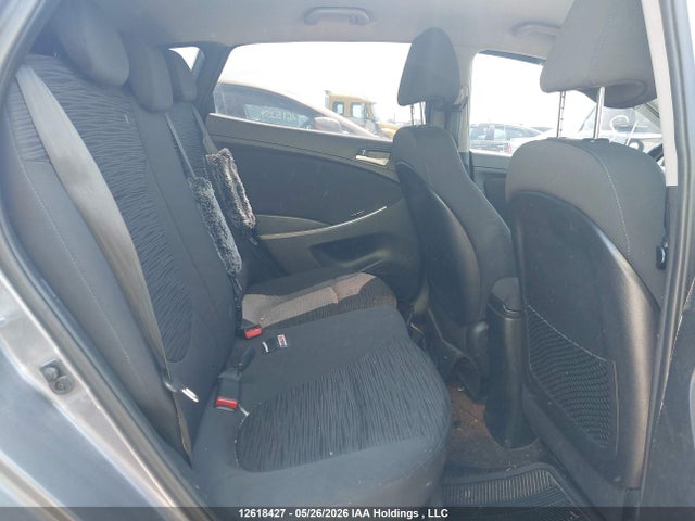 KMHCT5AE4GU238203 Hyundai ACCENT SE