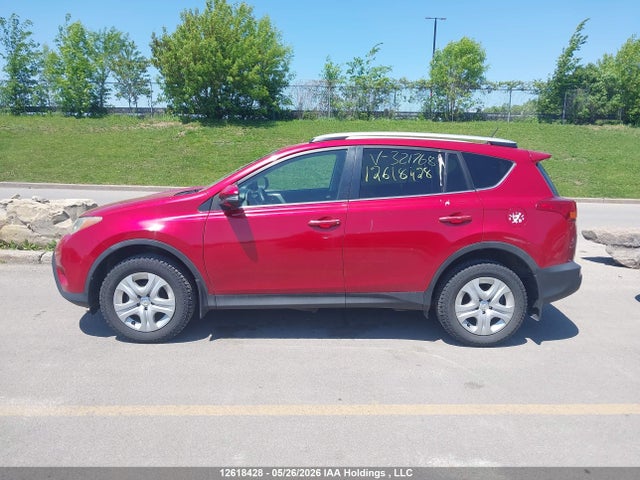 12618428 :رقم المزاد ، 2T3BFREV4FW321768 vin ، 2015 Toyota Rav4 مزاد بيع
