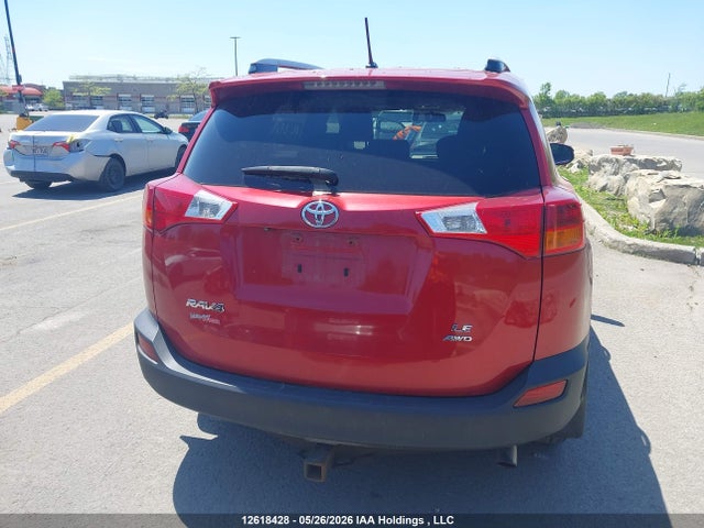 12618428 :رقم المزاد ، 2T3BFREV4FW321768 vin ، 2015 Toyota Rav4 مزاد بيع