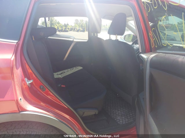 12618428 :رقم المزاد ، 2T3BFREV4FW321768 vin ، 2015 Toyota Rav4 مزاد بيع