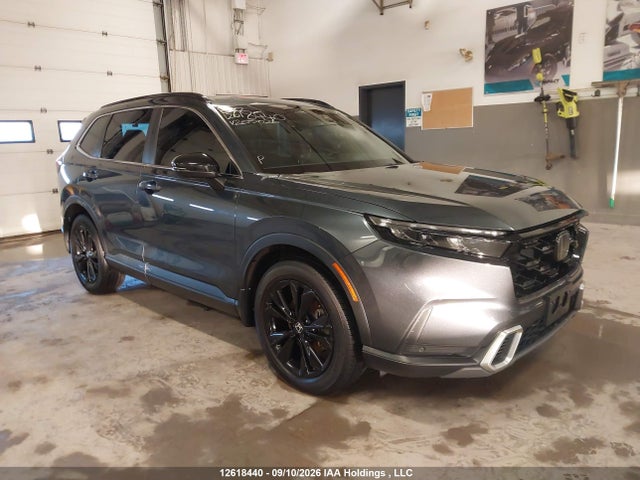 Auction sale of the 2023 Honda Cr-v Touring Hybrid, vin: 2HKRS6H96PH203026, lot number: 12618440