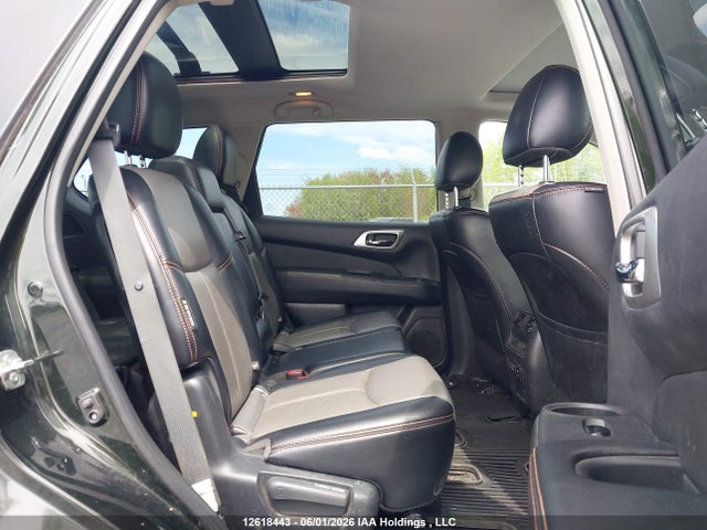 Auction sale of the 2019 Nissan Pathfinder Platinum/s/sl Premium/sv Tech, vin: 5N1DR2MM2KC613878, lot number: 12618443