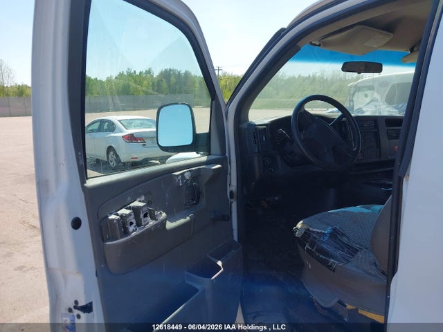 Продажа на аукционе авто 2007 Chevrolet Express G3500, vin: 1GCHG35U671244333, номер лота: 12618449
