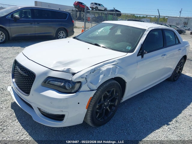 12618487 :رقم المزاد ، 2C3CCASG2NH260055 vin ، 2022 Chrysler 300 Touring L مزاد بيع
