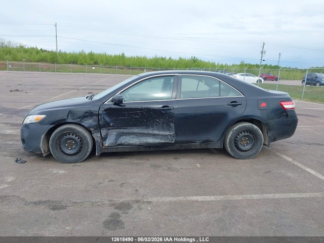 2010 Toyota Camry Se/le/xle მანქანა იყიდება აუქციონზე, vin: 4T1BF3EKXAU506279, აუქციონის ნომერი: 12618490