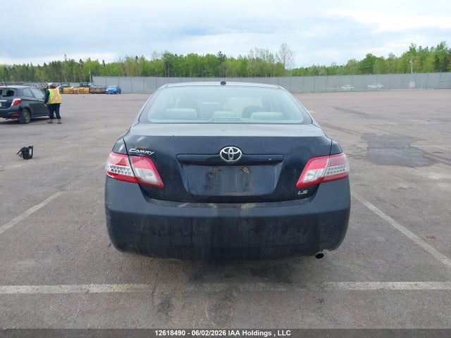 2010 Toyota Camry Se/le/xle მანქანა იყიდება აუქციონზე, vin: 4T1BF3EKXAU506279, აუქციონის ნომერი: 12618490