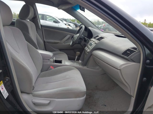 2010 Toyota Camry Se/le/xle მანქანა იყიდება აუქციონზე, vin: 4T1BF3EKXAU506279, აუქციონის ნომერი: 12618490