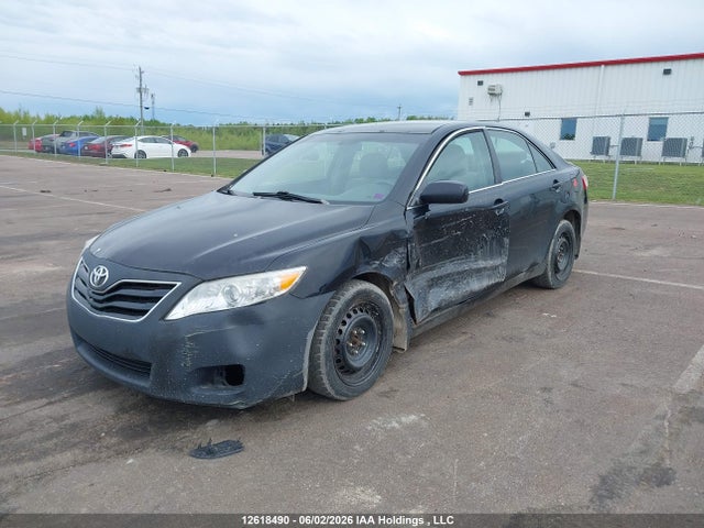 2010 Toyota Camry Se/le/xle მანქანა იყიდება აუქციონზე, vin: 4T1BF3EKXAU506279, აუქციონის ნომერი: 12618490
