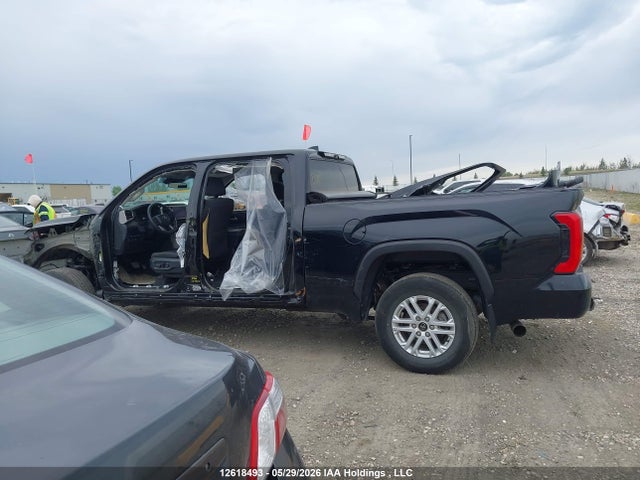 2023 Toyota Tundra Sr5 მანქანა იყიდება აუქციონზე, vin: 5TFLA5EC2PX018351, აუქციონის ნომერი: 12618493