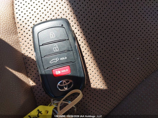 12618495 :رقم المزاد ، 5TDADAB50RS003627 vin ، 2024 Toyota Grand Highlander Hybrid Platinum مزاد بيع