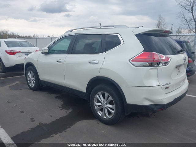 Продажа на аукционе авто 2015 Nissan Rogue S/sl/sv, vin: 5N1AT2MV2FC891862, номер лота: 12606243