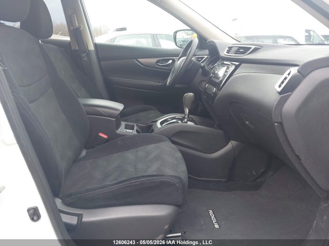 Продажа на аукционе авто 2015 Nissan Rogue S/sl/sv, vin: 5N1AT2MV2FC891862, номер лота: 12606243